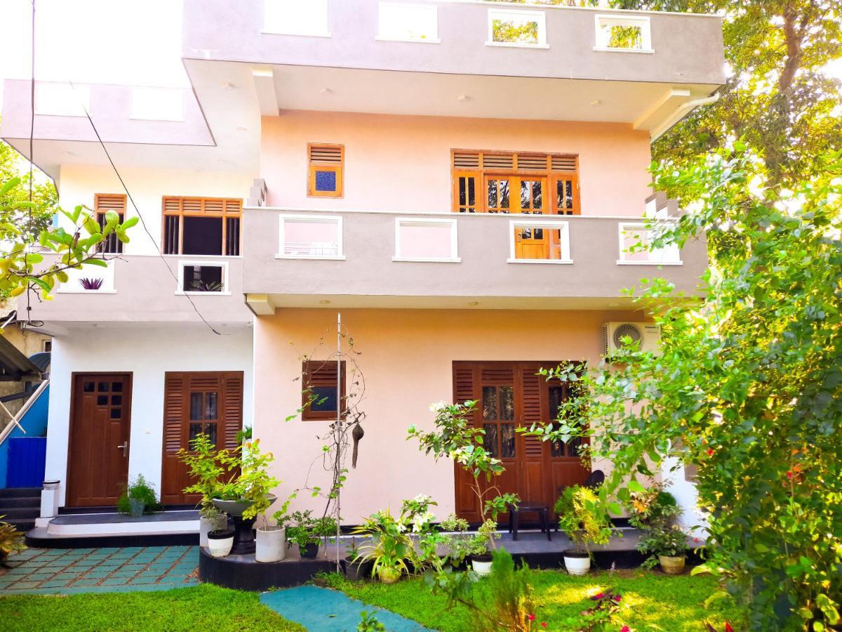 Halcyon Rest Hikkaduwa Exterior foto