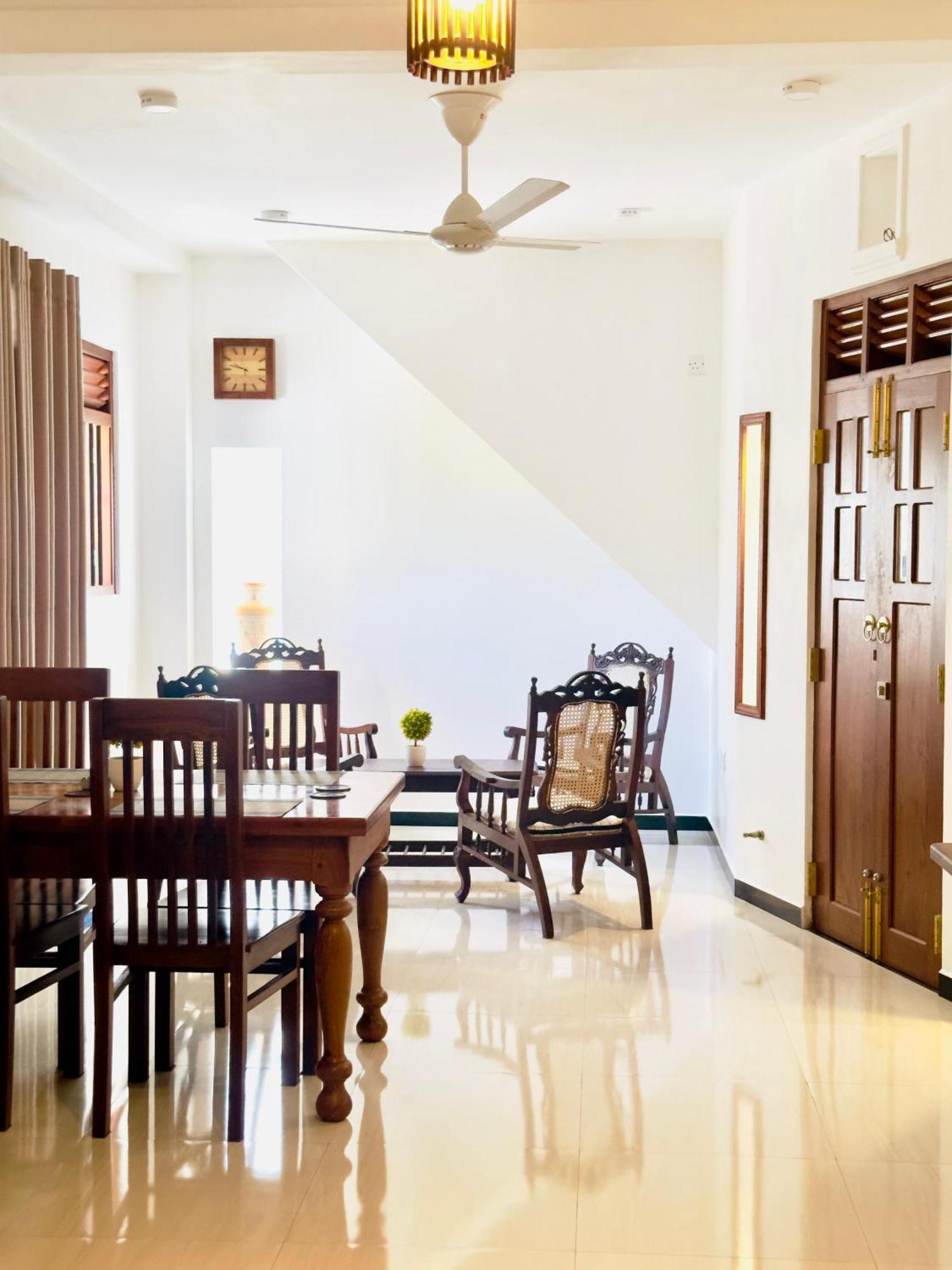 Halcyon Rest Hikkaduwa Exterior foto